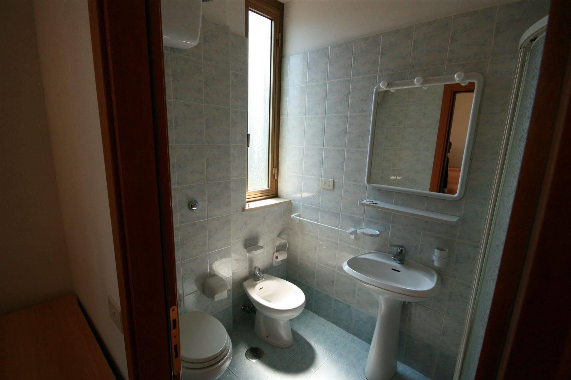 Parco Santa Rita Hotel Sacrofano Kültér fotó